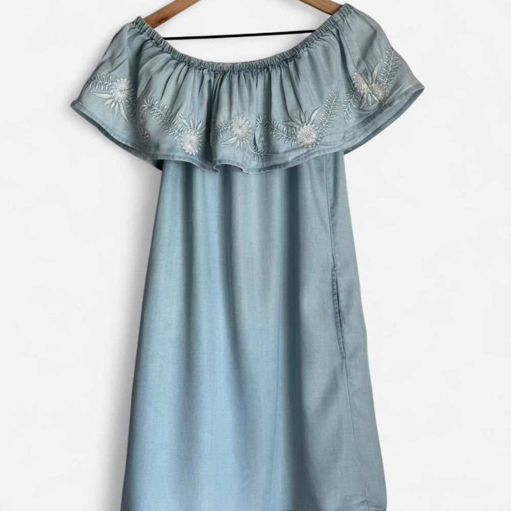 BeachLunchLounge Blue Lyocell Embroidered Off Shoulder Dress - Size M